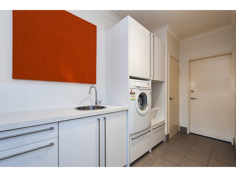 39 Nankeen Circle, Tapping WA 6065