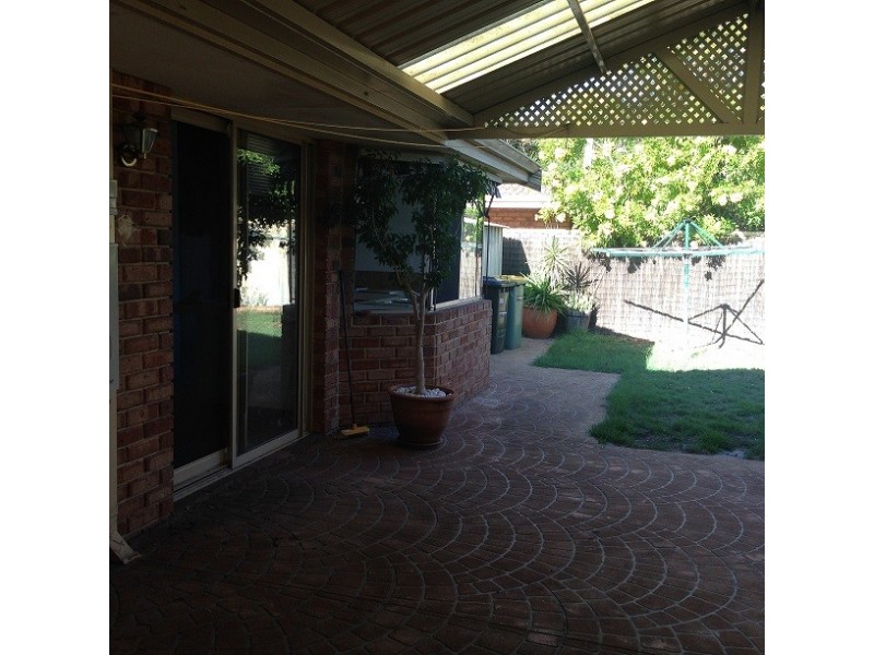 9 Hybanthus Road, Riverton WA 6148