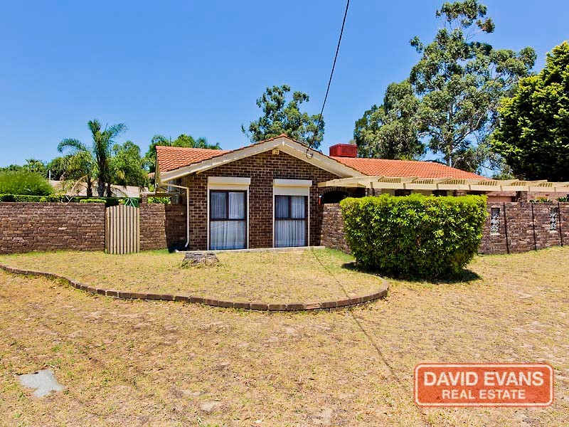 2 Althorne Way, Girrawheen WA 6064
