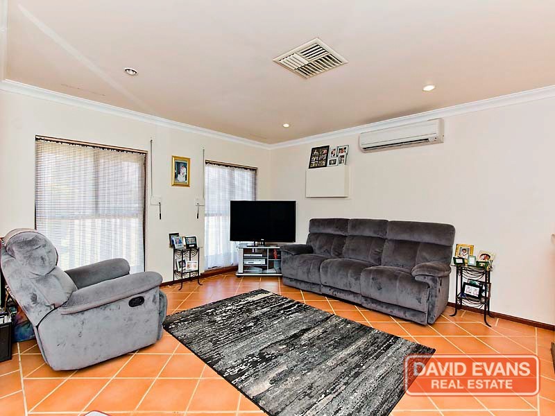 2 Althorne Way, Girrawheen WA 6064