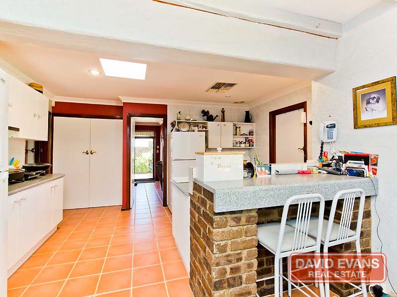 2 Althorne Way, Girrawheen WA 6064