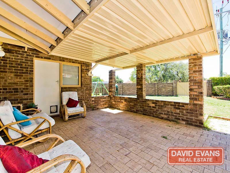 2 Althorne Way, Girrawheen WA 6064