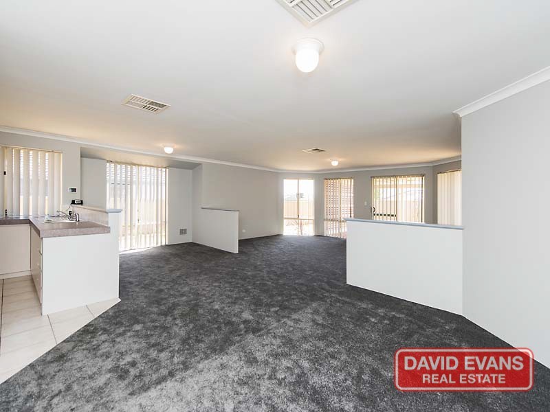 19 Truscott Elbow, Alexander Heights WA 6064