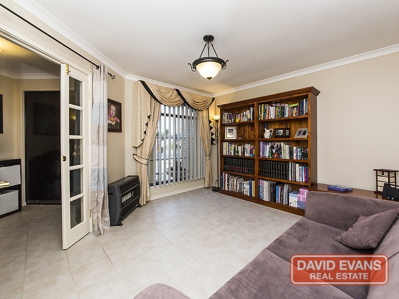 57 Fenchurch Street, Alexander Heights WA 6064