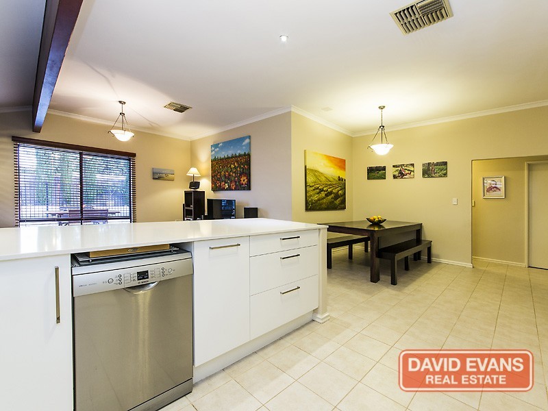 57 Fenchurch Street, Alexander Heights WA 6064