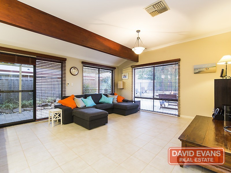 57 Fenchurch Street, Alexander Heights WA 6064