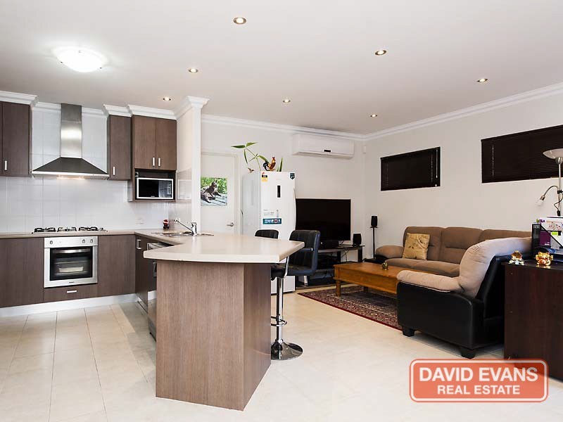 17B Loughton Way, Balga WA 6061