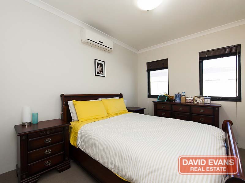 17B Loughton Way, Balga WA 6061