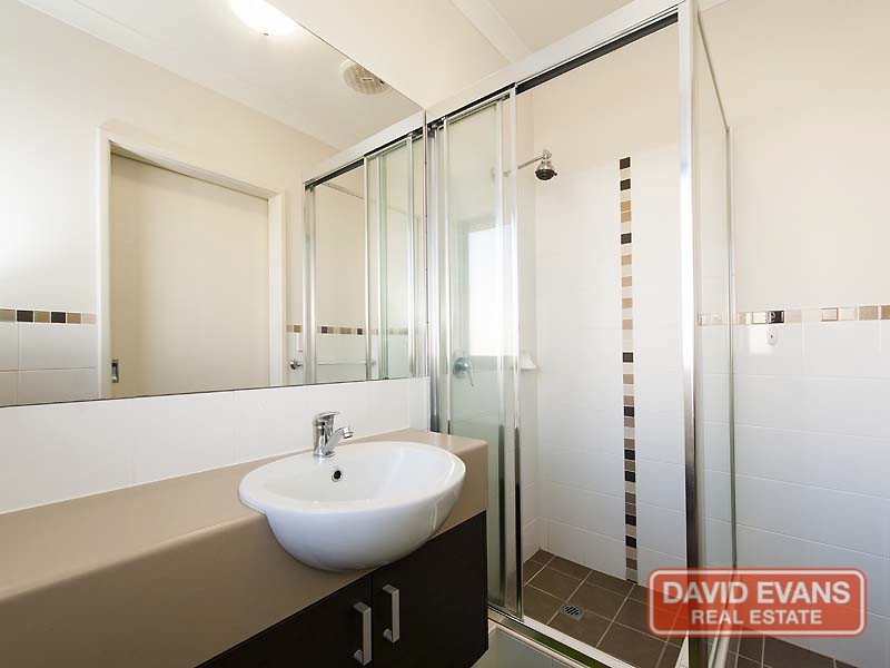 17B Loughton Way, Balga WA 6061