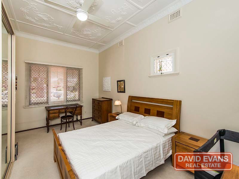 133 Tenth Avenue, Inglewood WA 6052