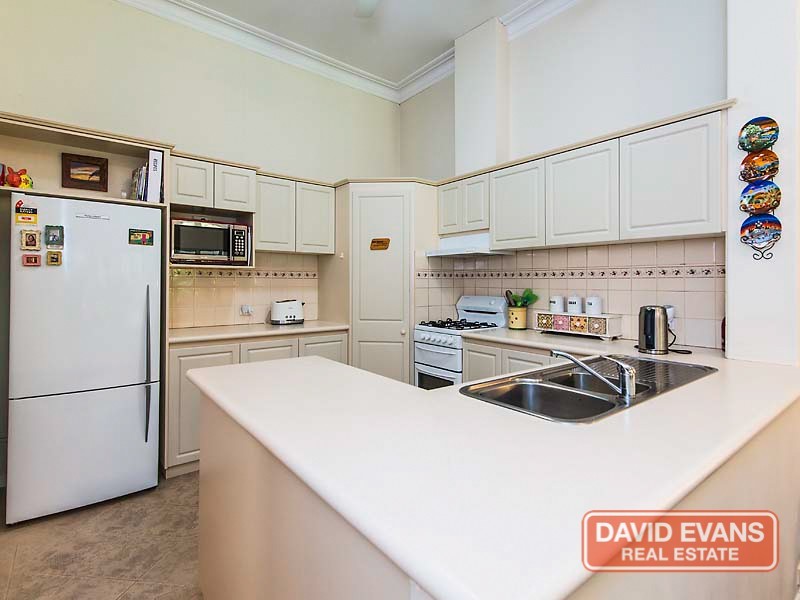 133 Tenth Avenue, Inglewood WA 6052