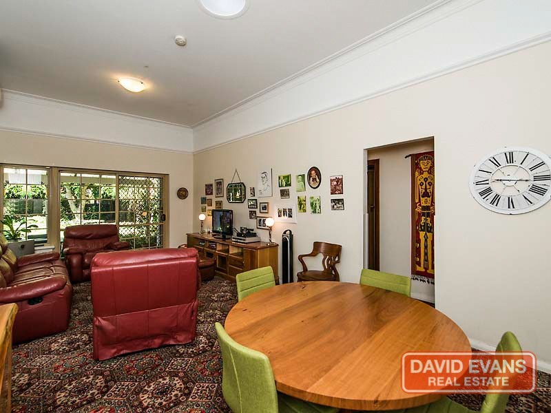 133 Tenth Avenue, Inglewood WA 6052