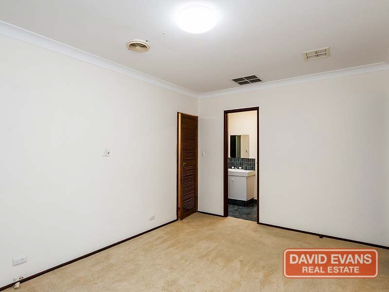 8 Dagnall Court, Greenwood WA 6024