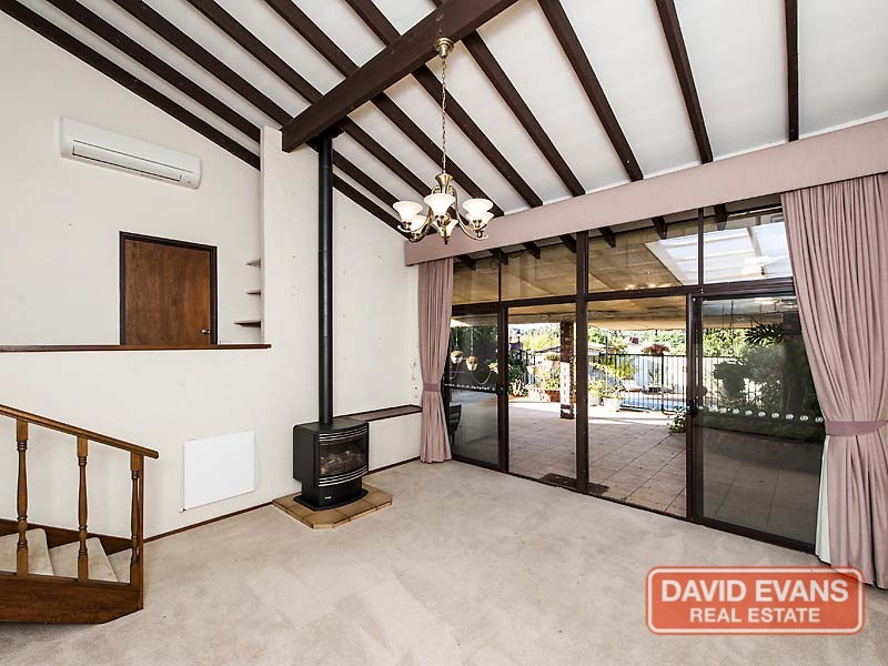 8 Dagnall Court, Greenwood WA 6024