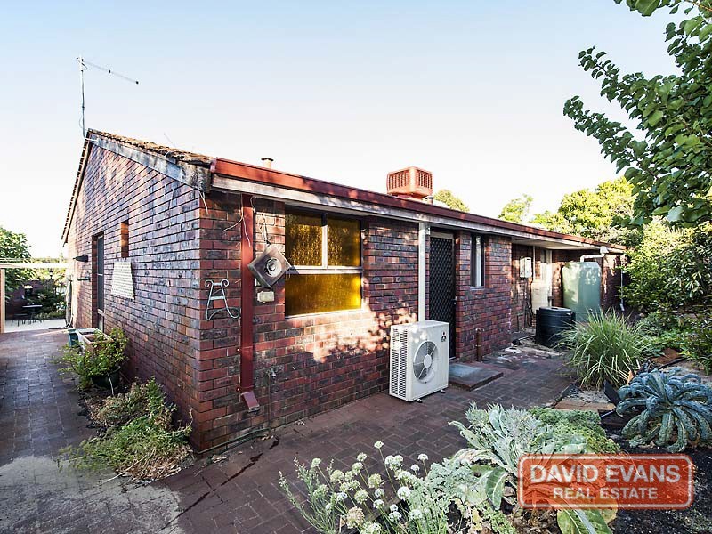 8 Dagnall Court, Greenwood WA 6024