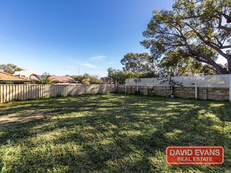 6 Hames Court, Balga WA 6061