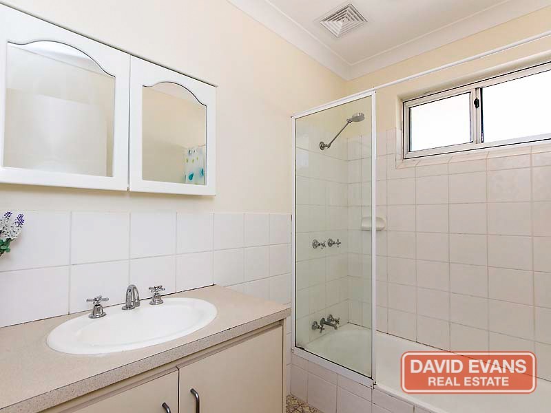 29 Ranmere Way, Langford WA 6147