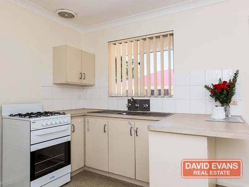 29 Ranmere Way, Langford WA 6147