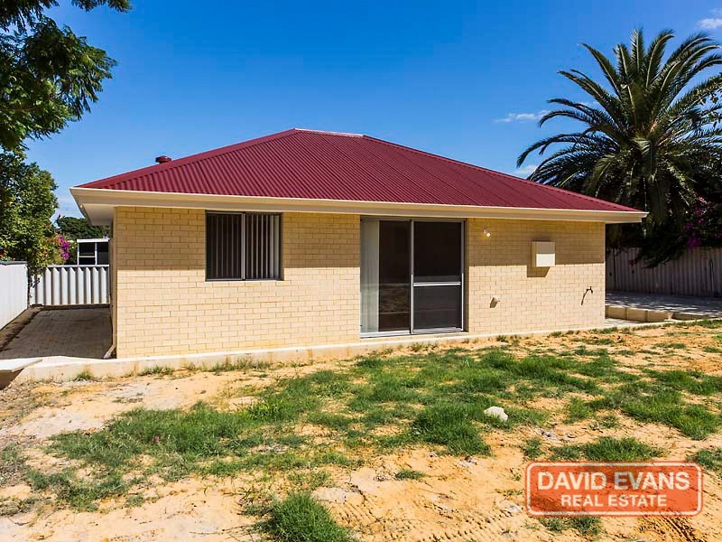 29 Ranmere Way, Langford WA 6147