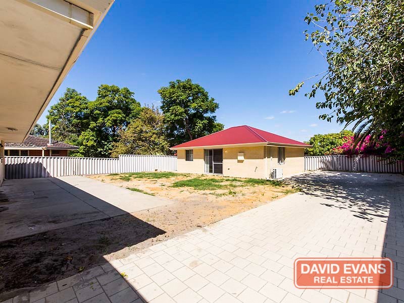 29 Ranmere Way, Langford WA 6147