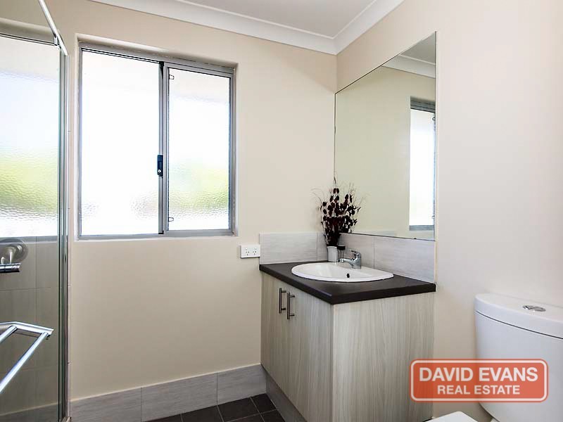 29 Ranmere Way, Langford WA 6147