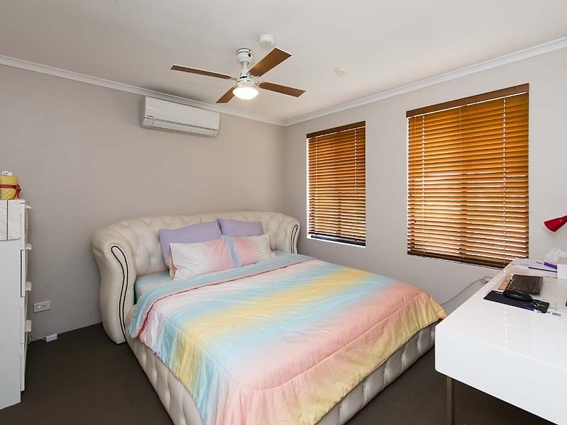 14 Samuel Loop, Canning Vale WA 6155