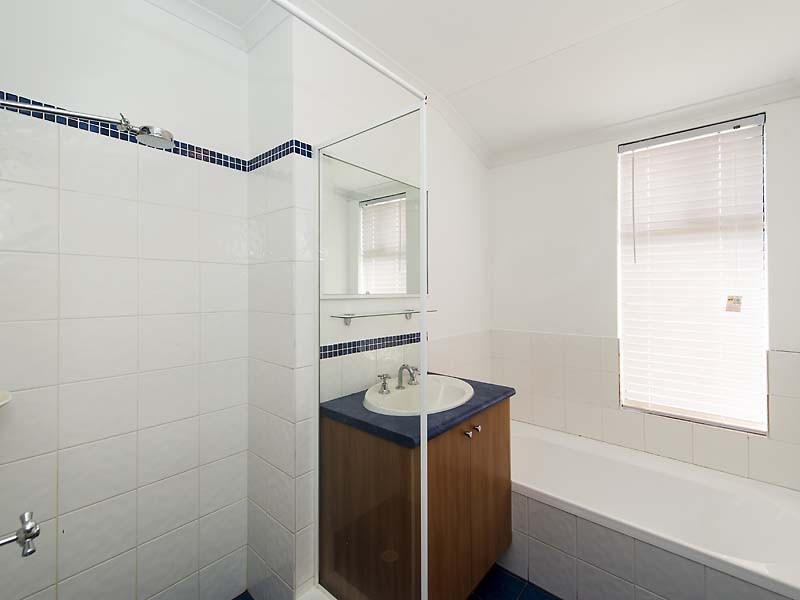 14 Samuel Loop, Canning Vale WA 6155