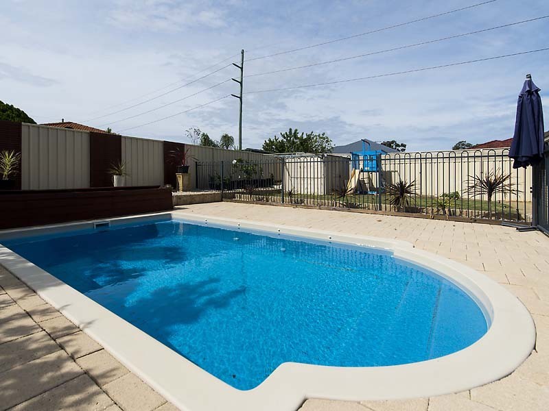 14 Samuel Loop, Canning Vale WA 6155