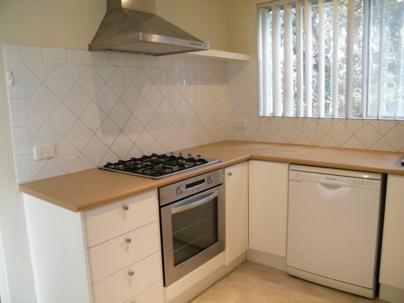 15 Denmark Way, Warwick WA 6024