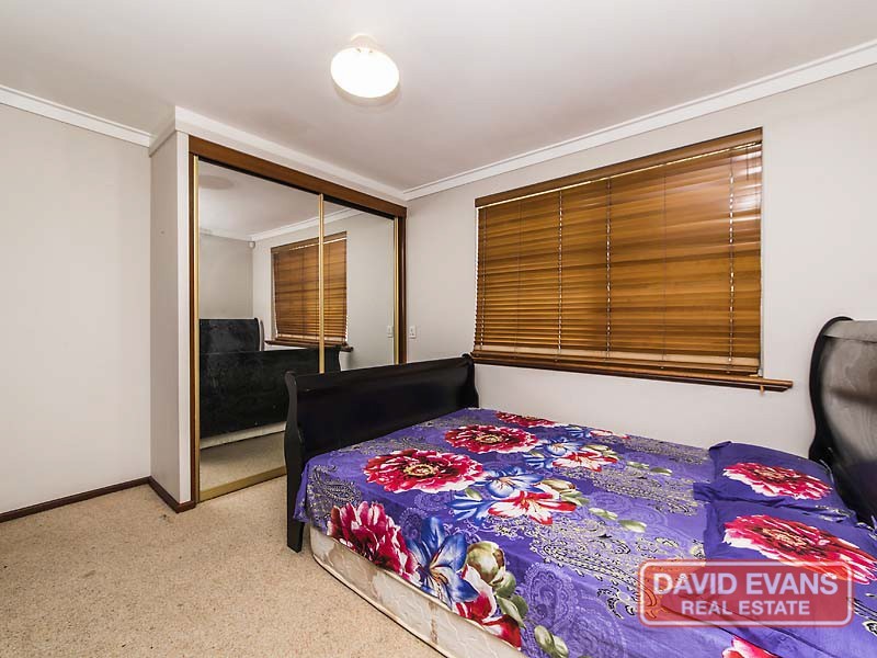 8 Bass Close, East Cannington WA 6107