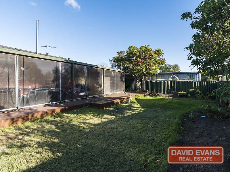 8 Bass Close, East Cannington WA 6107