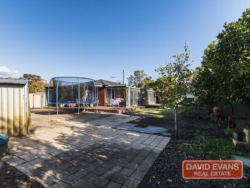 8 Bass Close, East Cannington WA 6107