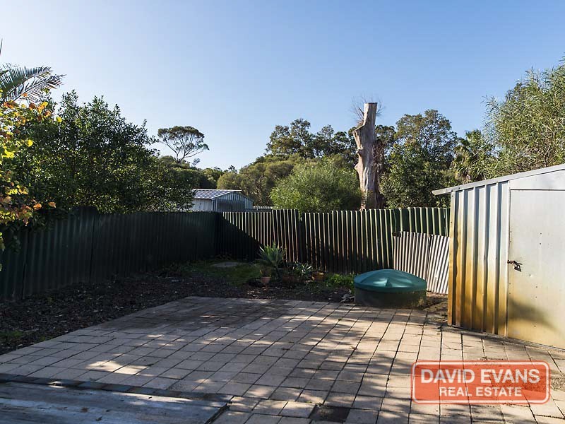 8 Bass Close, East Cannington WA 6107