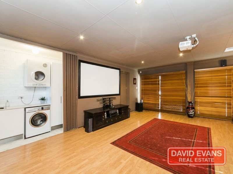 15 Rannoch Circle, Hamersley WA 6022