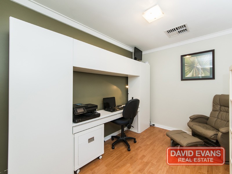 15 Rannoch Circle, Hamersley WA 6022