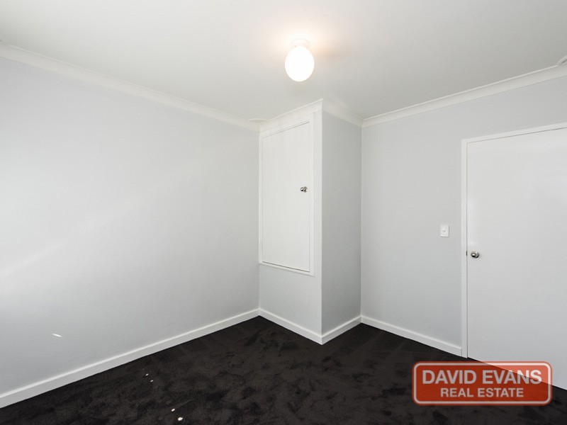 57D Amberton Avenue, Girrawheen WA 6064