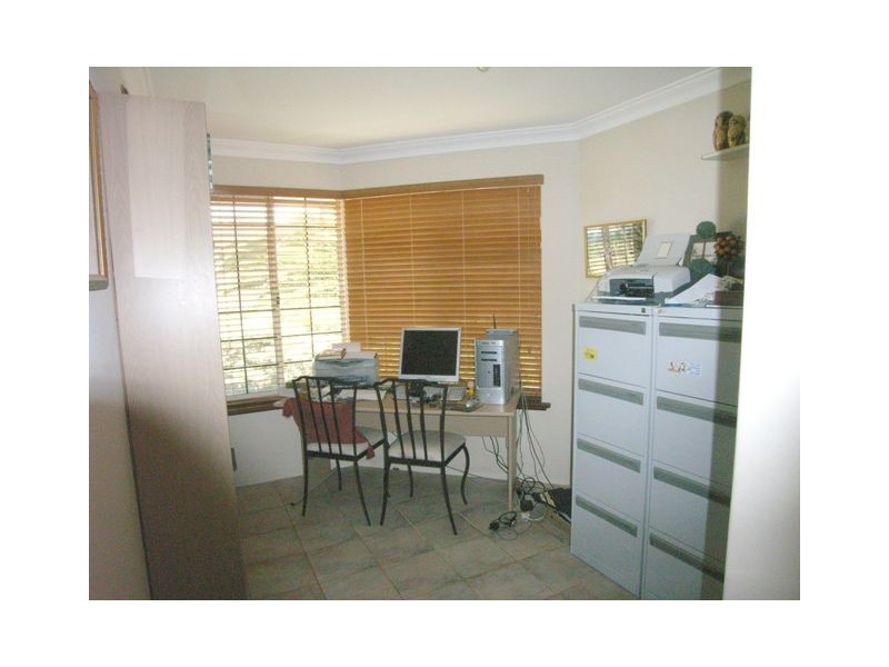 7 Chalmers Court, Mindarie WA 6030