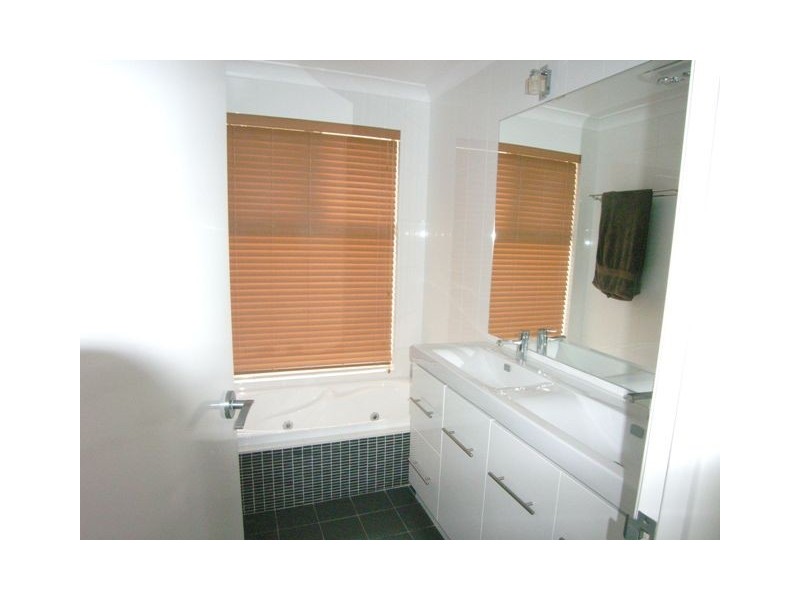 7 Chalmers Court, Mindarie WA 6030