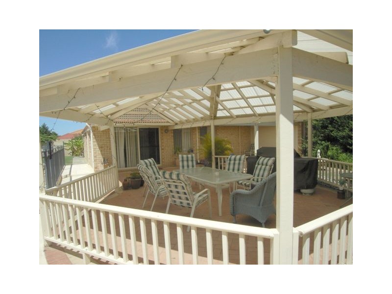 7 Chalmers Court, Mindarie WA 6030