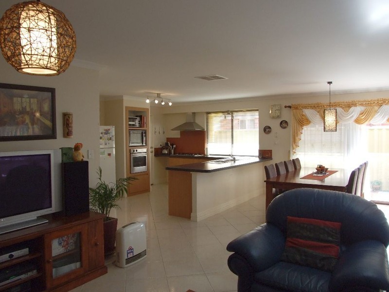 17 Chorley Avenue, Butler WA 6036