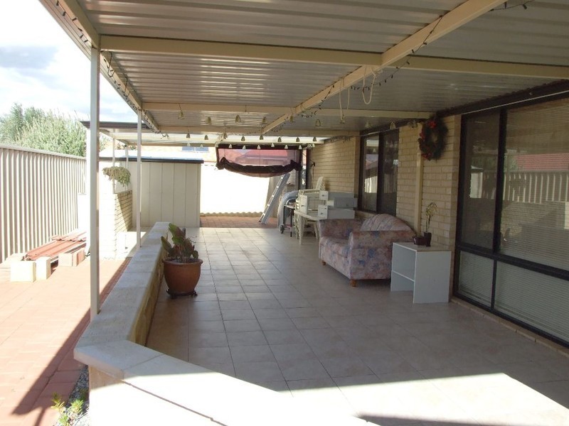 17 Chorley Avenue, Butler WA 6036