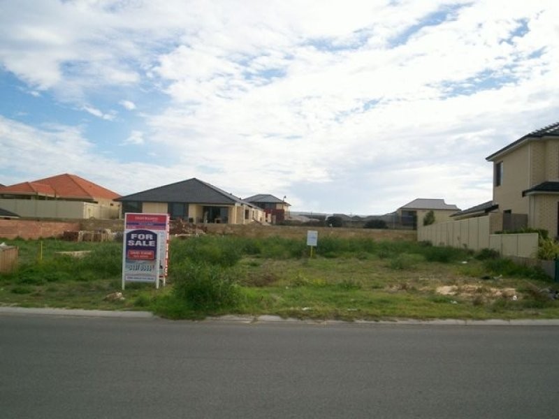 34 Hampshire Drive, Jindalee WA 6036