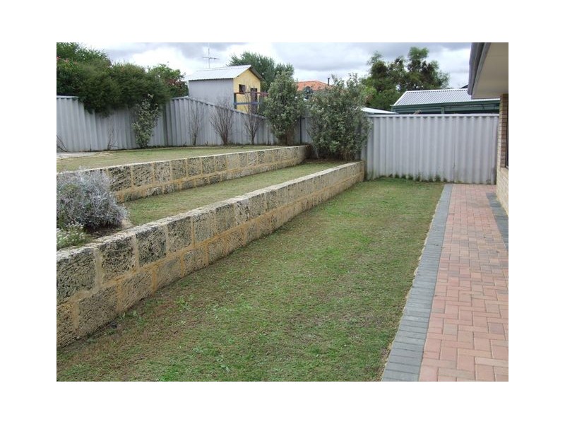 7 Ceduna Way, Quinns Rocks WA 6030