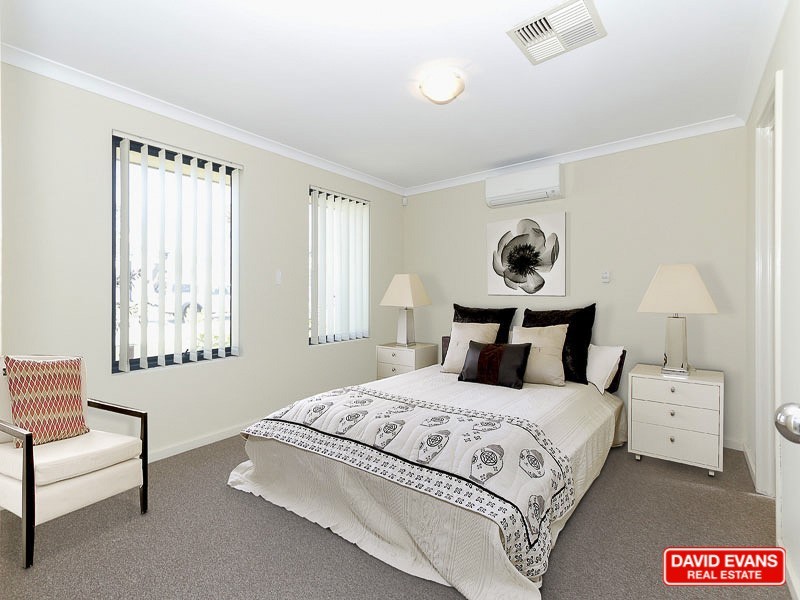 70 Grand Paradiso, Merriwa WA 6030