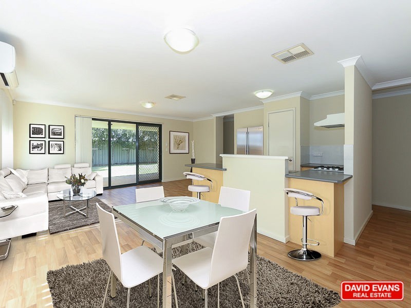 70 Grand Paradiso, Merriwa WA 6030