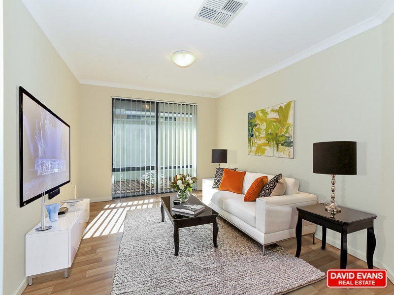 70 Grand Paradiso, Merriwa WA 6030