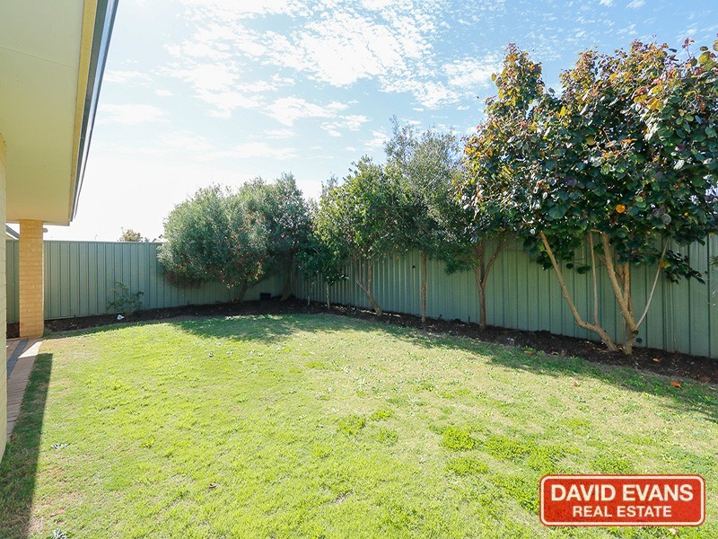 70 Grand Paradiso, Merriwa WA 6030
