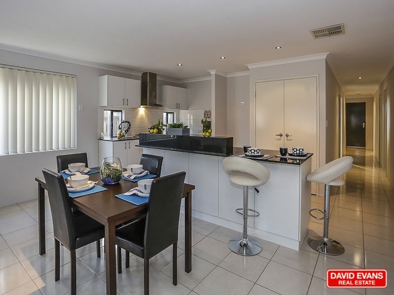 4 Nottingham Green, Quinns Rocks WA 6030