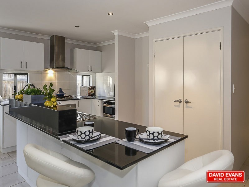 4 Nottingham Green, Quinns Rocks WA 6030