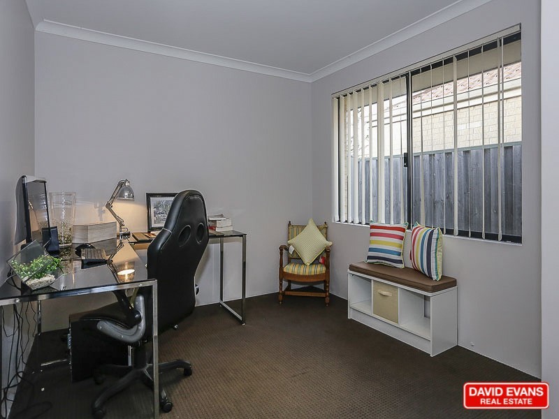 4 Nottingham Green, Quinns Rocks WA 6030